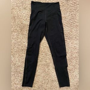 Girlfriend Collective compressive leggings in black size medium